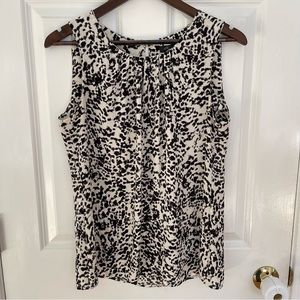 Rose & Olive Black & White Leopard Print Sleeveless Blouse